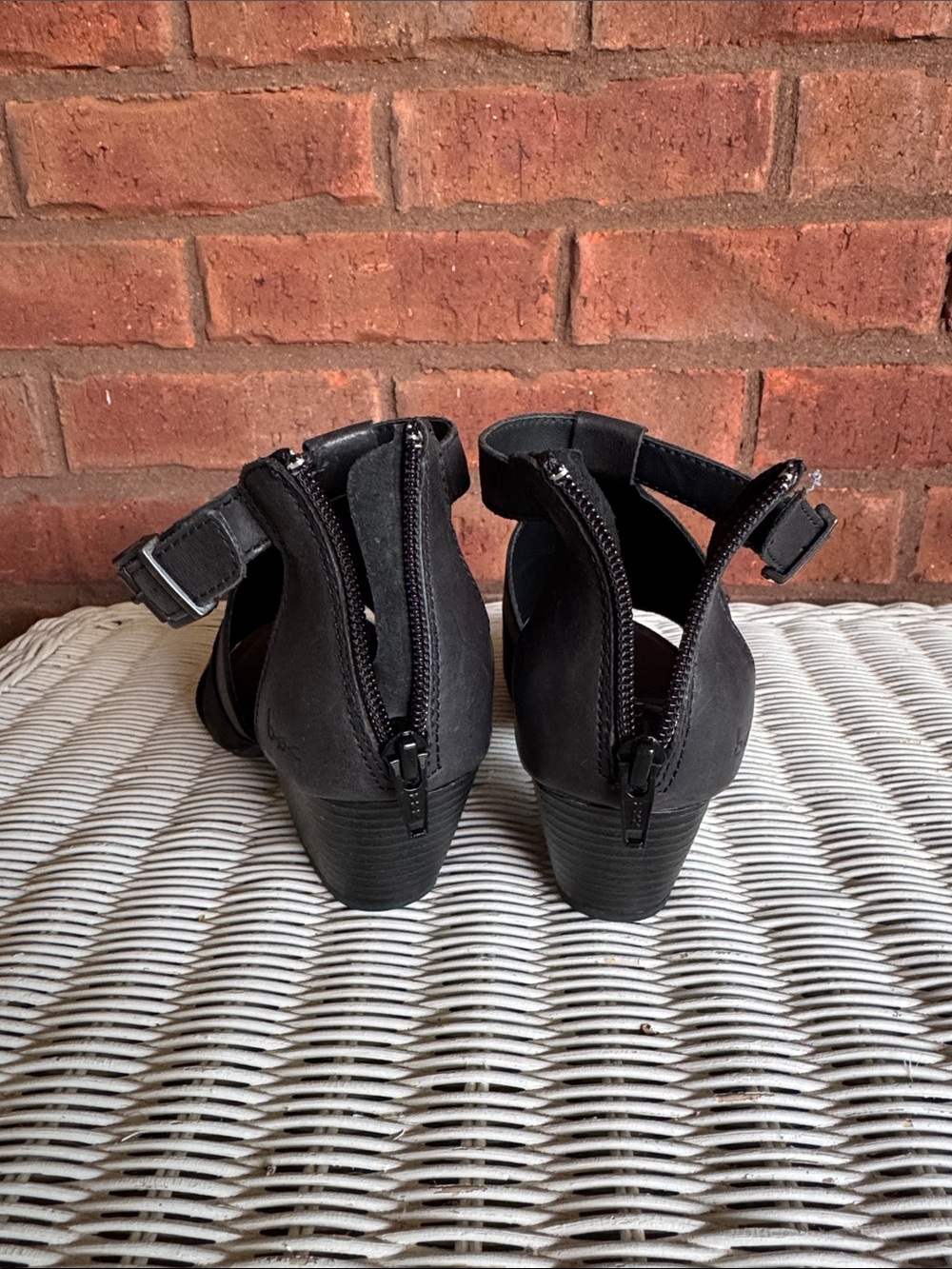 b.o.c. Black Strappy Block Heel Sandals - Picture 4 of 6